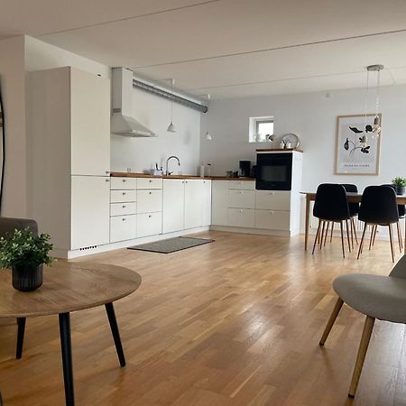 Unique Sea & Landscape View And Spacious Apartment Klaksvík 외부 사진