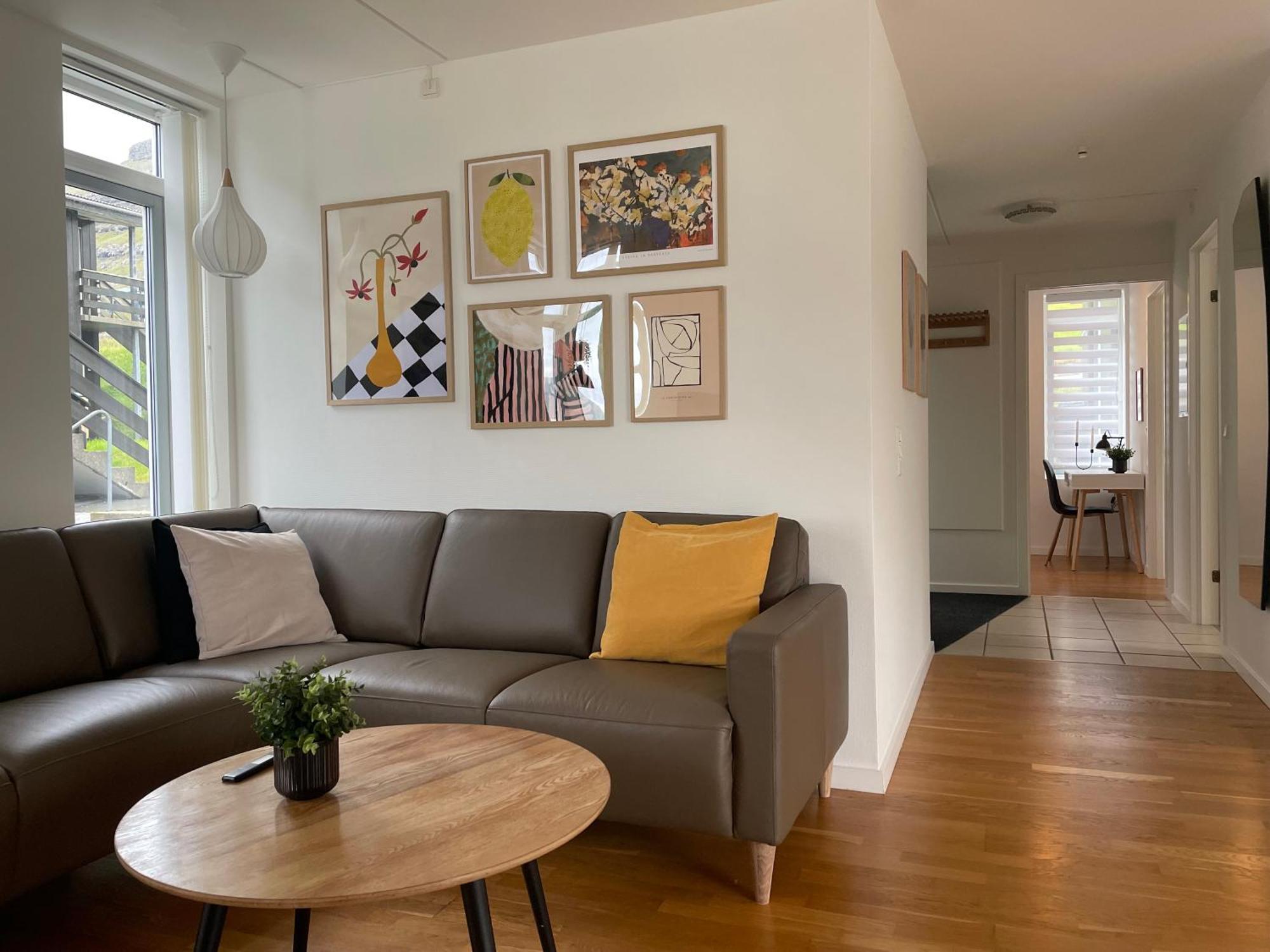 Unique Sea & Landscape View And Spacious Apartment Klaksvík 외부 사진